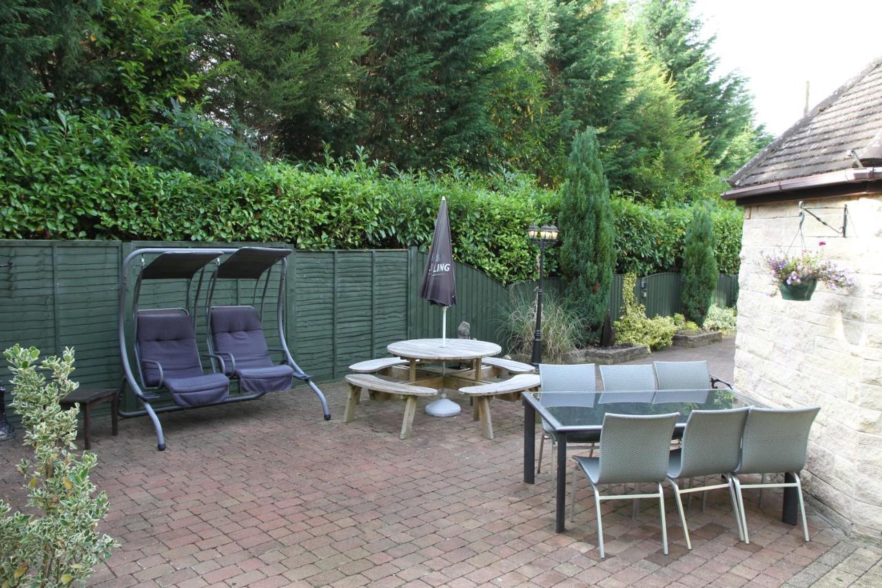 Castle Green Bed And Breakfast Ashbourne  Exterior photo